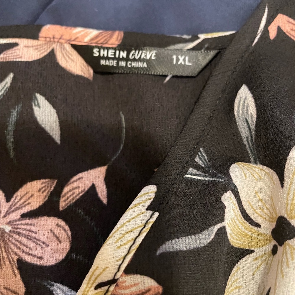 Romper - Picture 2 of 3